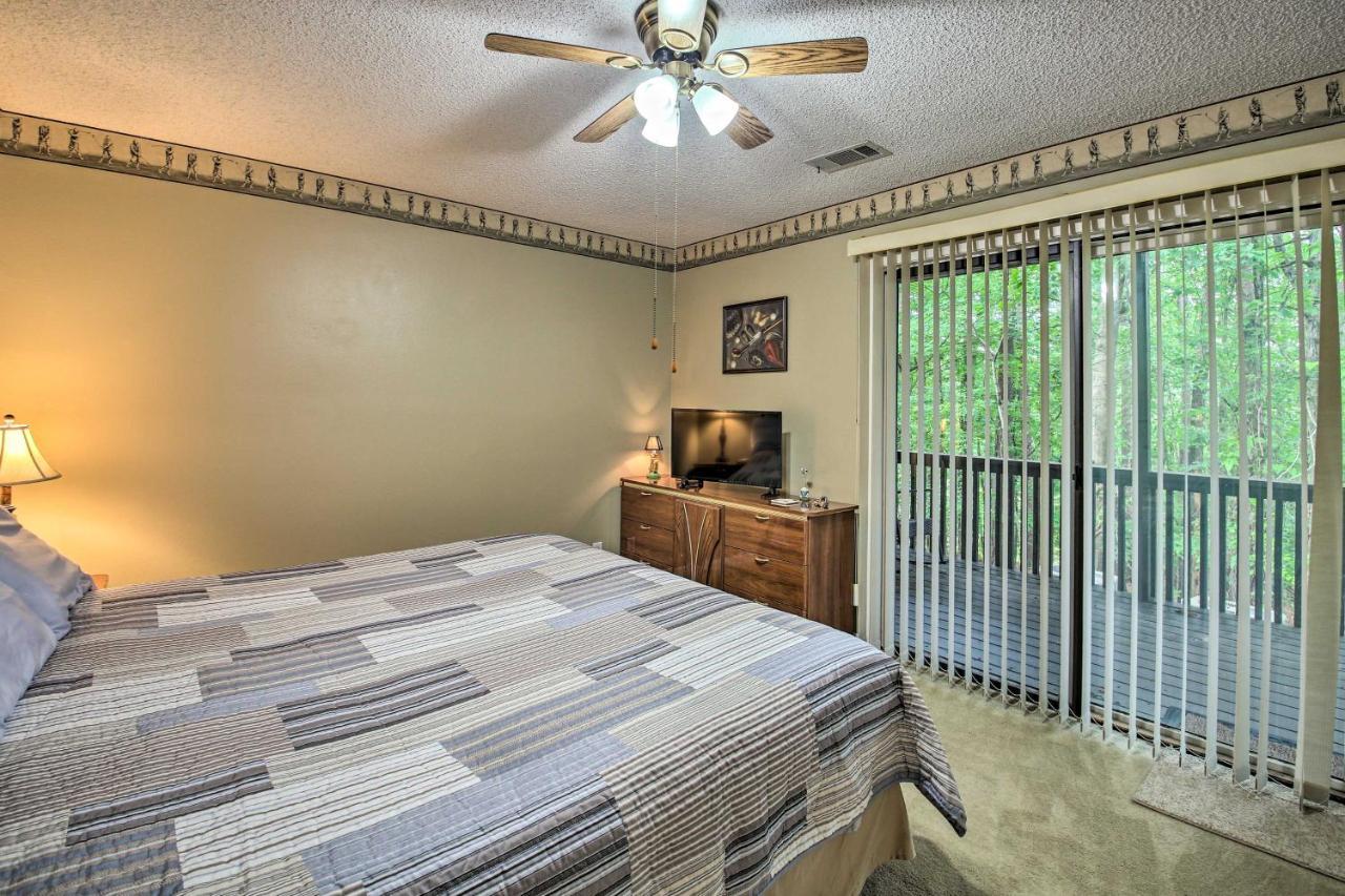 Hot Springs Village Retreat With Deck 3 Mi To Golf! Экстерьер фото